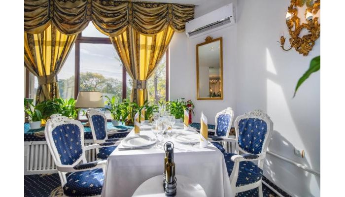 Hotel Cetate Imparatul Romanilor poza 9