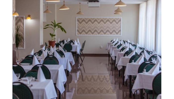 Hotel Poienita poza 9