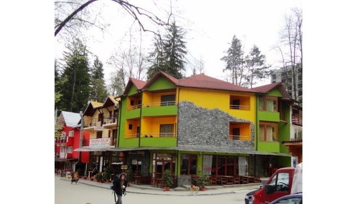 Pensiunea Izvoare poza 1