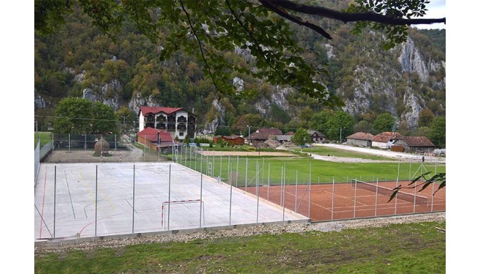 Hotel Pension Carpathia poza 2