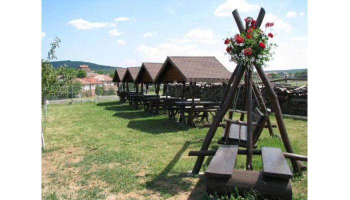 Pensiunea Neredy * * * poza 1