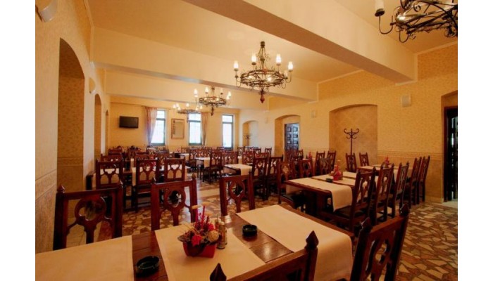 Hotel Castel Dracula poza 9