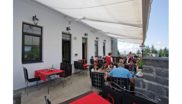 Hotel Castel Dracula poza 5