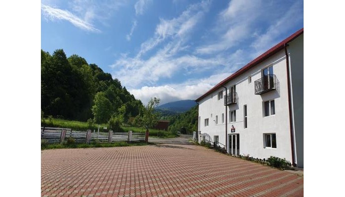 Pensiunea Kristal poza 1