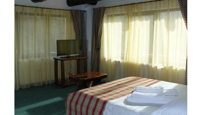 Hotel Bradutul De La Munte poza 4