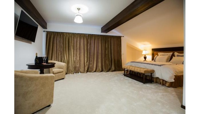 Hotel Bran Monte Crai Chalet poza 2