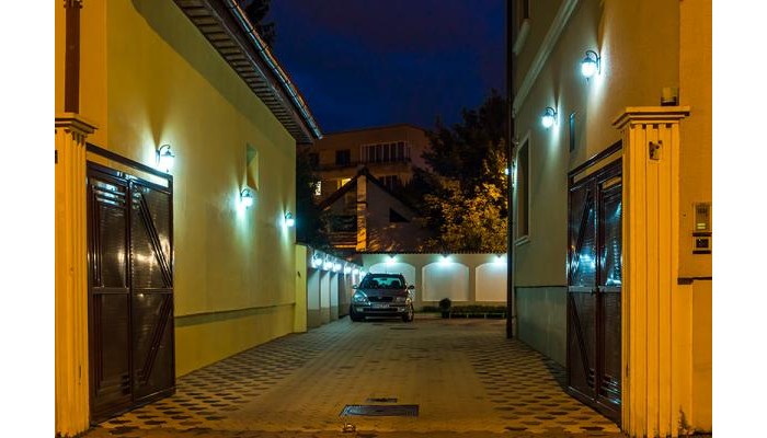 Hotel 4 Cardinal S poza 1