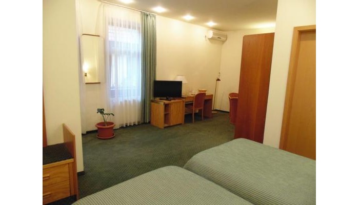 Hotel Curtea Brasoveana poza 3