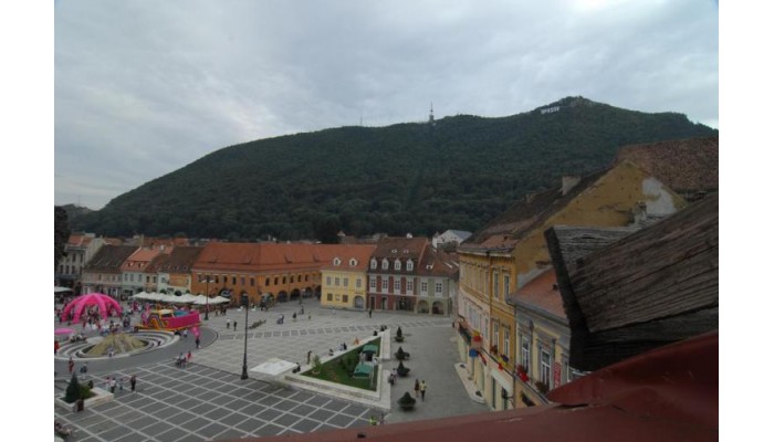 Main Square Apartments & More poza 3