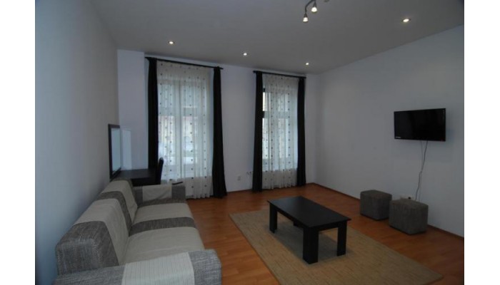 Main Square Apartments & More poza 6