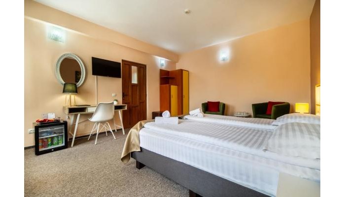 Long Street Hotel Brasov poza 9