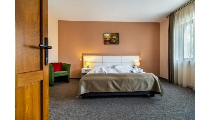 Long Street Hotel Brasov poza 12
