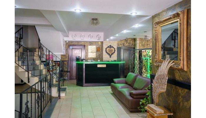 Avis Boutique Hotel poza 1