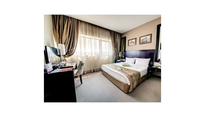 Hotel Golden Tulip Victoria poza 4