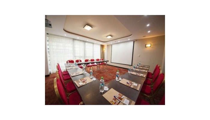 Hotel Golden Tulip Victoria poza 17