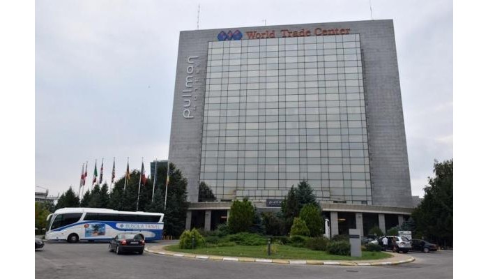 Hotel Pullman Bucharest World Trade Center poza 6