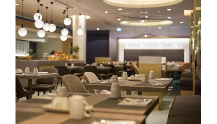 Hotel Radisson Blu Bucharest poza 8