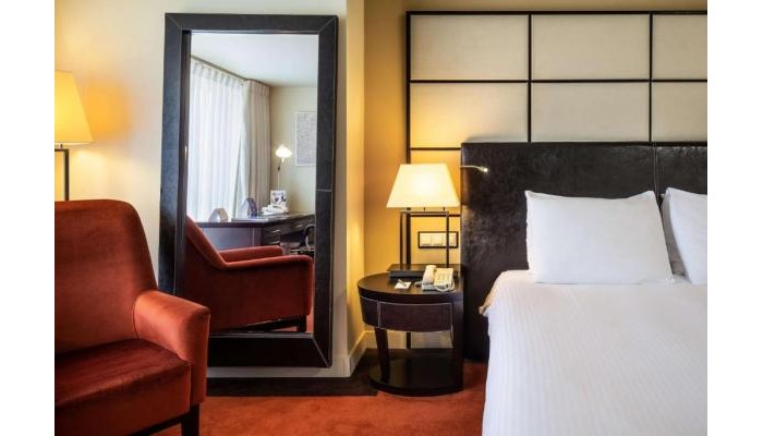 Hotel Radisson Blu Bucharest poza 3