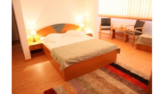 Hotel Sir Lujerului poza 2