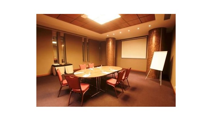Sheraton Bucharest Hotel poza 36