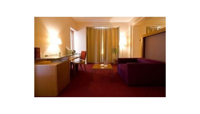Sheraton Bucharest Hotel poza 8