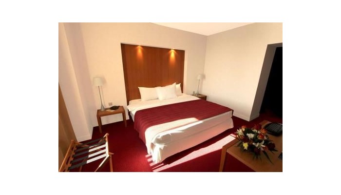 Sheraton Bucharest Hotel poza 14