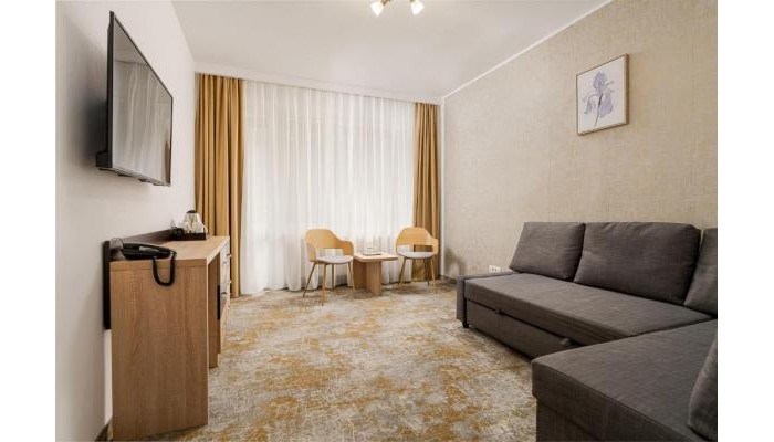 Complex Balnear Cozia poza 5