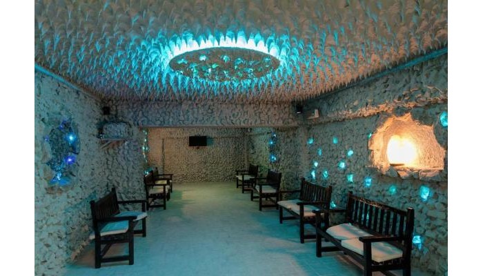 Complex Balnear Cozia poza 20