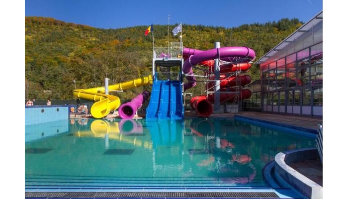 Complex Balnear Cozia poza 14