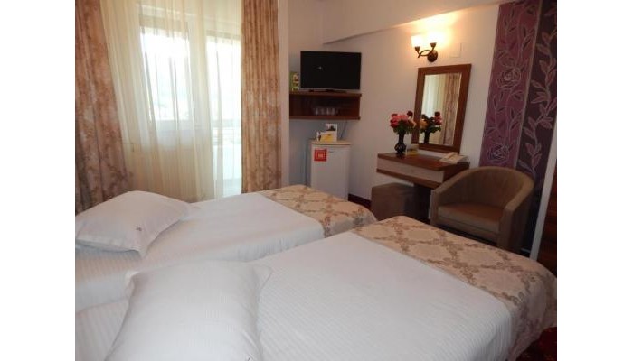 Hotel Traian poza 4