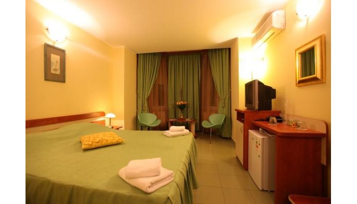 Hotel Traian poza 1