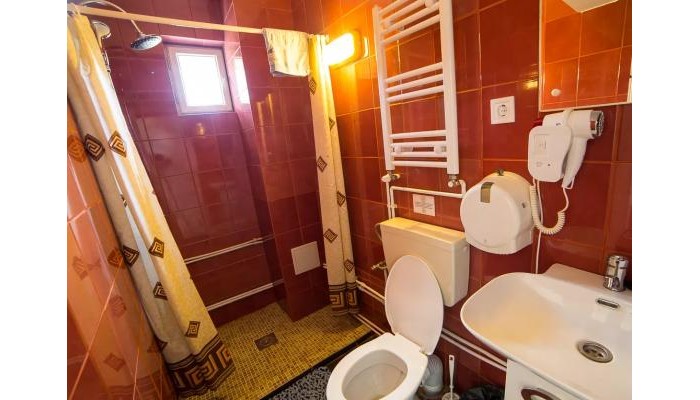 Hotel Pension Perla Brazilor poza 12