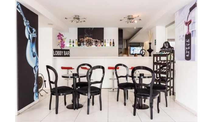 Alex & George Boutique Hotel poza 1