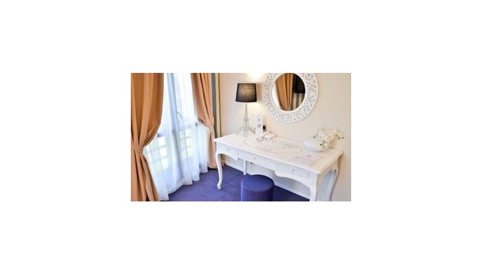 Hotel Capitolina City Chic poza 6