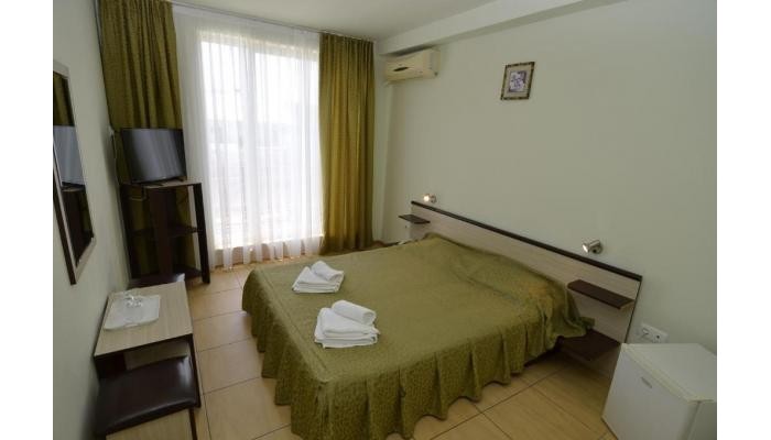 Hotel Intim poza 4