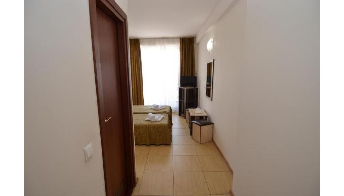 Hotel Intim poza 8