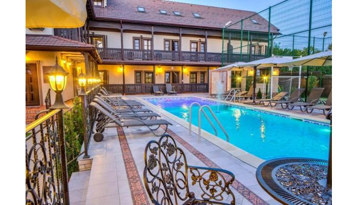 Hotel Conacul Ambient Cristian poza 1