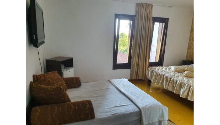 Complex Tropical poza 6