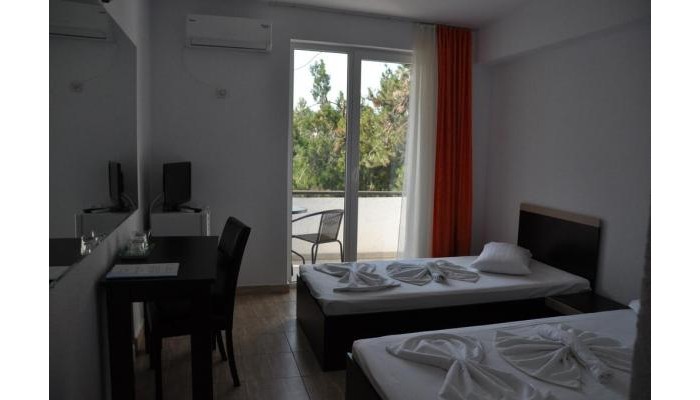 Hotel Cosmos poza 2