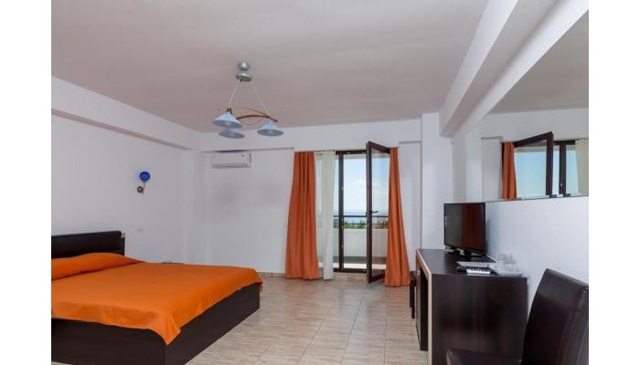 Hotel Edmond poza 5