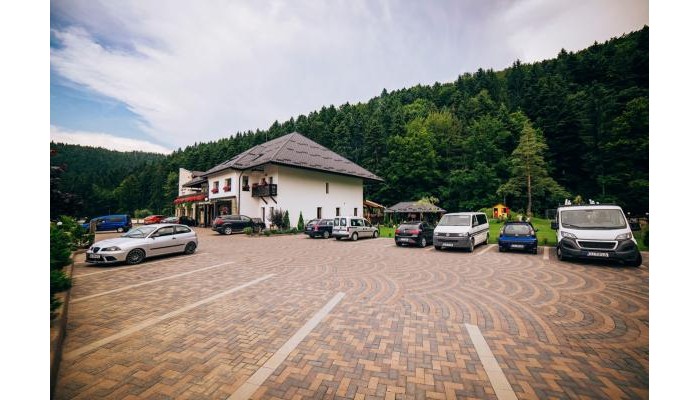 Hotel La Conac In Bucovina poza 4