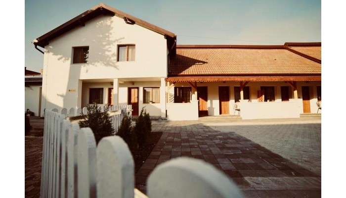 Pensiunea Rustic poza 0