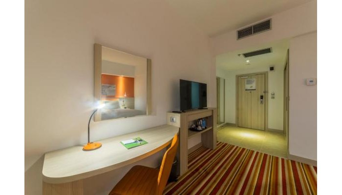Hotel Hampton By Hilton Iasi poza 11