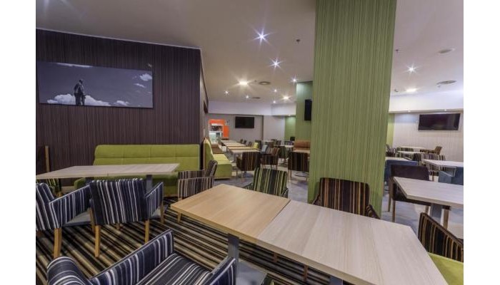 Hotel Hampton By Hilton Iasi poza 16