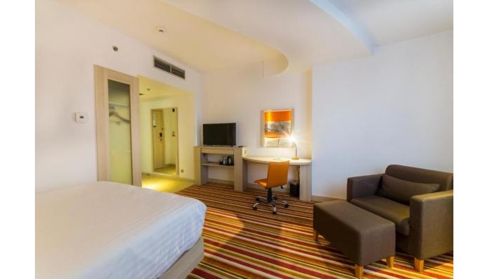 Hotel Hampton By Hilton Iasi poza 8