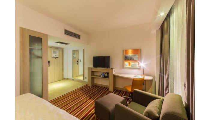 Hotel Hampton By Hilton Iasi poza 10