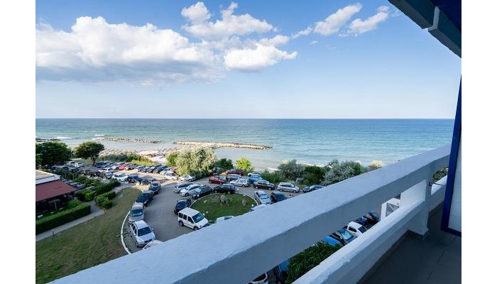 Poza pentru Hotel California 3004-1680611281 Hotel California poza 4