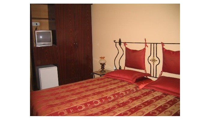 Hotel Iris / Mimoza poza 1