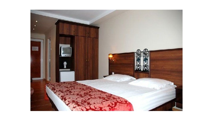 Hotel Iris / Mimoza poza 4