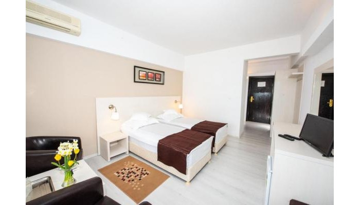 Hotel Ambasador poza 5